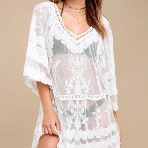 Lulu's Boho White Crochet Cover-Up